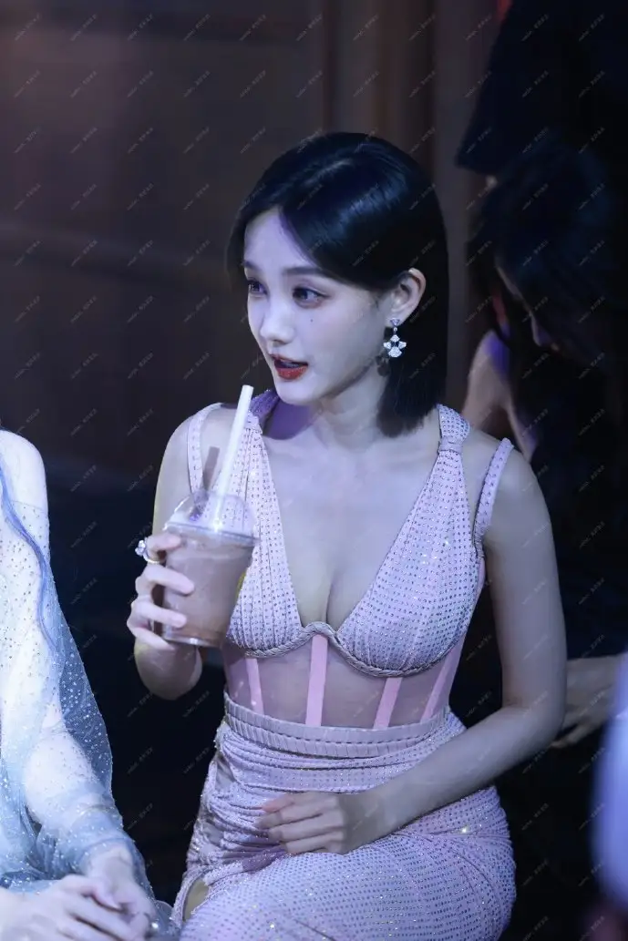 震动器下载数据增长图